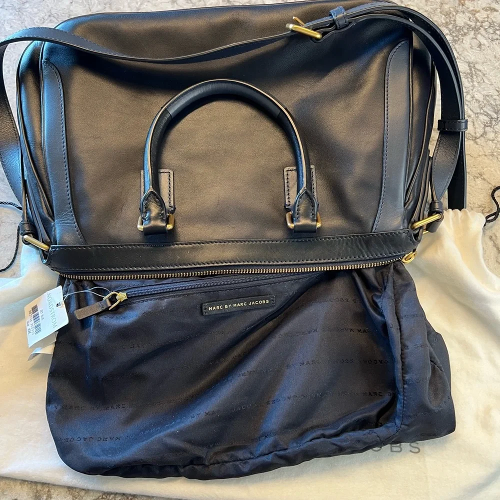 Marc by Marc Jacob’s Jet Blue Two Handle Top Zip Satchel with Adjustable Strap - Picture 4 of 16